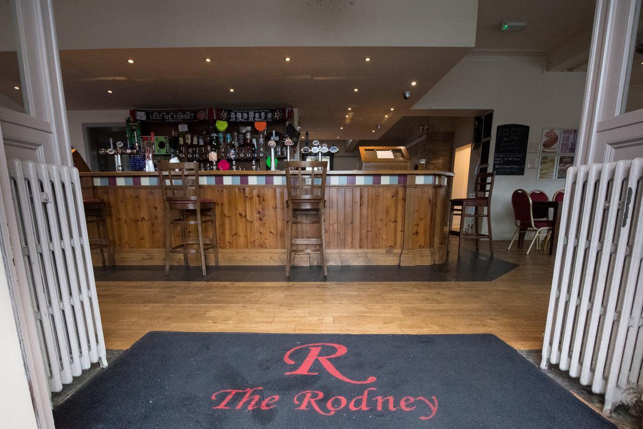 The Rodney Hotel Warrington Eksteriør billede